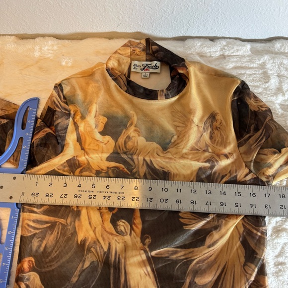 Heavenly Angel Print Long Sleeve Top Read - Picture 7 of 8